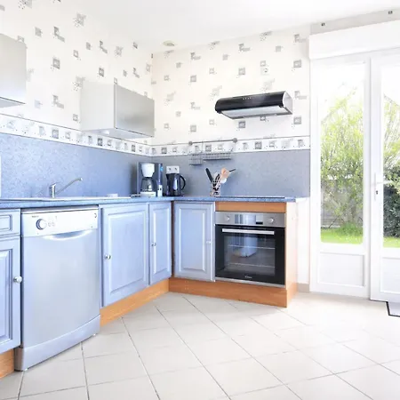 Un Tour Dans La Manche - A 500 M De La