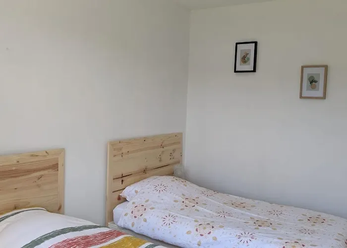 Un Tour Dans La Manche - A 500 M De La *