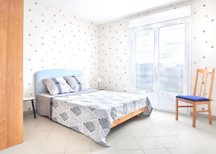 Un Tour Dans La Manche - A 500 M De La