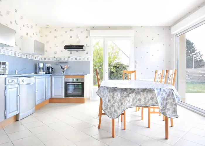 Un Tour Dans La Manche - A 500 M De La * Portbail